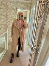 Load image into Gallery viewer, The waterfall boucle coat