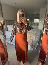 Load image into Gallery viewer, The elasticated waist satin skirts