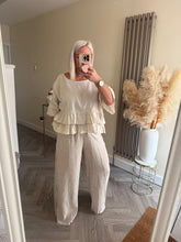 Load image into Gallery viewer, SALE The striped linen trousers with pockets (no return on sale items)