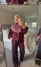 Load image into Gallery viewer, The tie waist pin tuck jogger