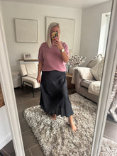 Load image into Gallery viewer, The Holly short sleeve knit