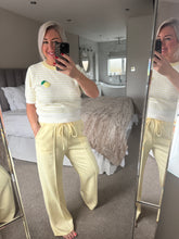 Load image into Gallery viewer, The tie waist pin tuck jogger