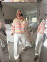 Load image into Gallery viewer, The tie waist pin tuck jogger