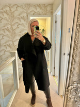 Load image into Gallery viewer, The waterfall boucle coat