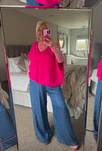 Load image into Gallery viewer, The v neck knitted tank