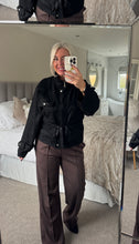 Load image into Gallery viewer, The faux suede tie waist zip jacket