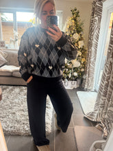 Load image into Gallery viewer, The argyle knit