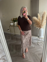 Load image into Gallery viewer, The Holly short sleeve knit