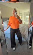 Load image into Gallery viewer, The Molly frill sleeve knits