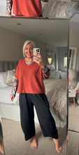 Load image into Gallery viewer, The V neck Lucy knit