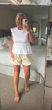 Load image into Gallery viewer, The Ibiza puff hem shorts
