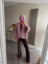 Load image into Gallery viewer, The crochet cardigan
