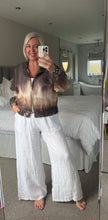 Load image into Gallery viewer, The Lightweight ombre animal print detail jacket

