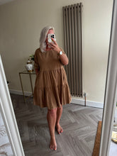 Load image into Gallery viewer, The tiered cord smock dress with pockets
