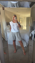 Load image into Gallery viewer, The gingham shorts with pockets
