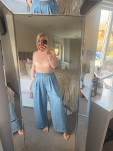 Load image into Gallery viewer, The sienna wide leg denims
