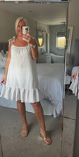 Load image into Gallery viewer, The linen look striped dress
