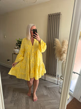 Load image into Gallery viewer, The cotton daisy flock smock dress
