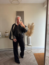 Load image into Gallery viewer, The zeta Otto pu jacket
