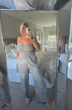 Load image into Gallery viewer, The 100% cotton Bandana print shirred bandeau jumpsuit with pockets
