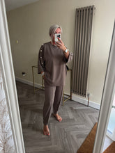 Load image into Gallery viewer, The button detail Mya tracksuits
