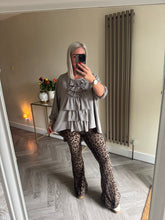 Load image into Gallery viewer, The jersey frill button back top
