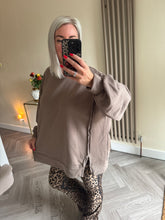 Load image into Gallery viewer, The Exposed seam sweat
