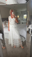 Load image into Gallery viewer, The Bora Bora tulle tiered skirt
