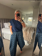 Load image into Gallery viewer, The paisley cotton cocoons
