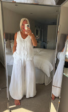 Load image into Gallery viewer, The Ibiza Hopsack trouser suit
