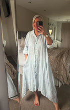 Load image into Gallery viewer, The striped linen shirt dress with pockets
