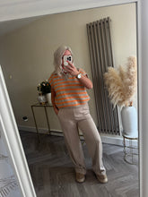 Load image into Gallery viewer, The v neck collared striped tank
