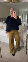 Load image into Gallery viewer, The tie waist pin tuck jogger
