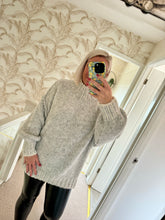 Load image into Gallery viewer, The Lola blanket stitch jumper
