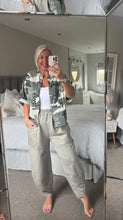Load image into Gallery viewer, The jersey camo military jacket
