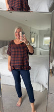 Load image into Gallery viewer, The tie elasticated waist Magic’s with pockets
