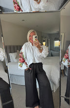 Load image into Gallery viewer, The zeta floral sleeve shirt/jacket
