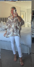 Load image into Gallery viewer, The Palma Paisley cotton mix top
