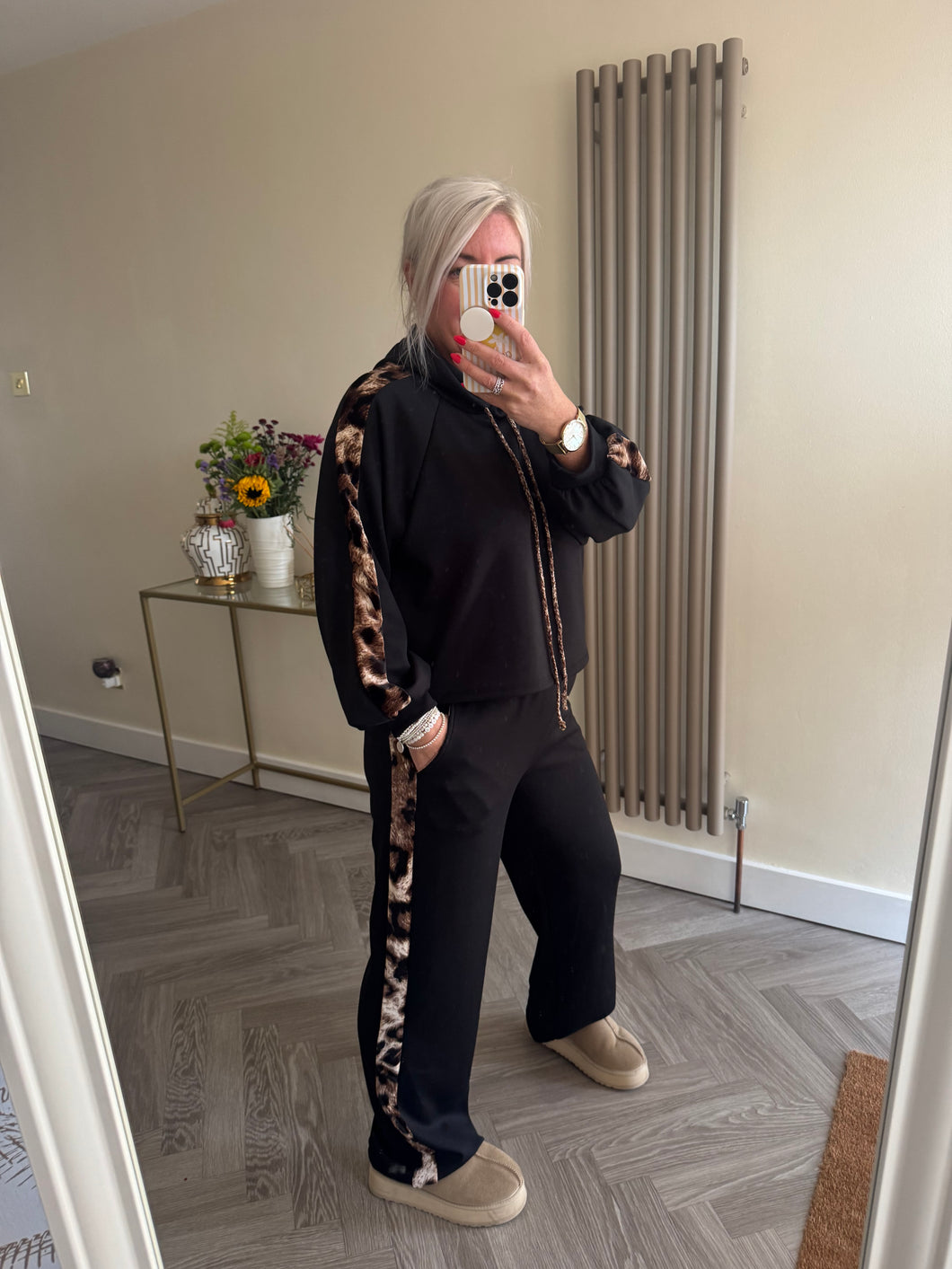 The Luxe animal stripe hoodie tracksuit with pockets
