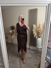 Load image into Gallery viewer, The Tiggy Rouched velour sequin skirt
