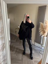 Load image into Gallery viewer, The diamanté star v hem knit
