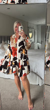 Load image into Gallery viewer, The floral smock dress
