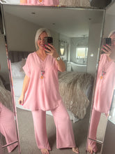 Load image into Gallery viewer, The T shirt sleeve chiffon trouser suit with separate necklace
