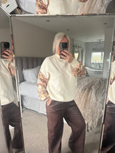 Load image into Gallery viewer, The sequin star sleeve Supersoft knit
