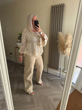 Load image into Gallery viewer, SALE The Ecru straight leg Jeans (no return on sale items )
