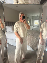 Load image into Gallery viewer, The striped seam pin tuck joggers
