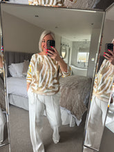 Load image into Gallery viewer, The Darcie foil fine knits
