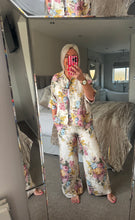Load image into Gallery viewer, The Bloom trouser suit
