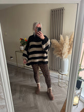 Load image into Gallery viewer, The exposed seam stripe Lola
