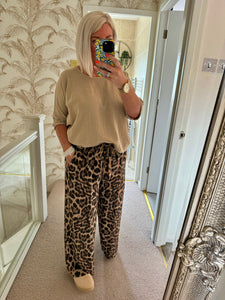 SALE The tie waist animal print trousers with pockets (no return on sale item)